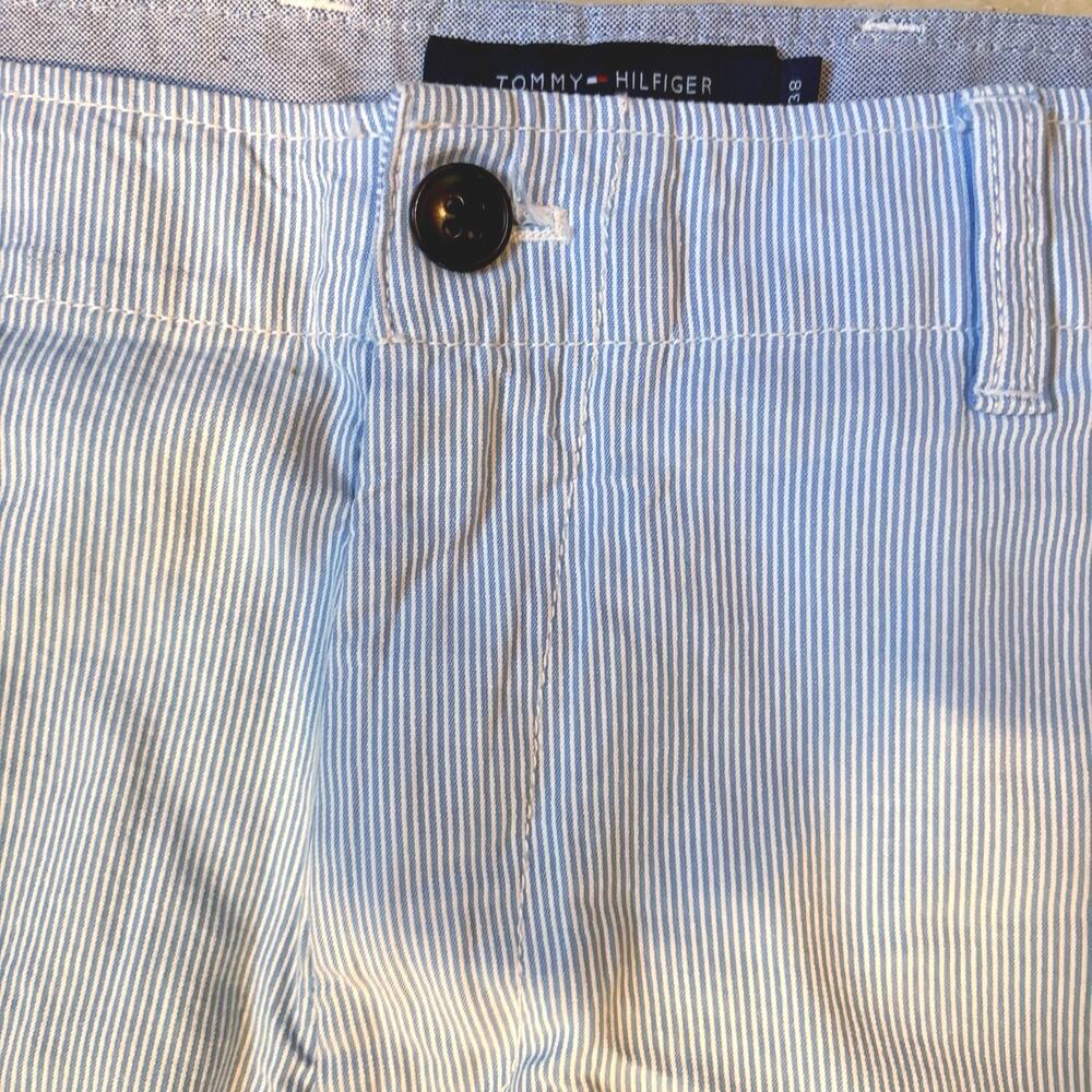Tommy Hilfiger Seersucker Shorts Blue & White Men's Size 38 Preppy Classic EUC - Picture 3 of 8